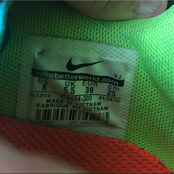 Nike’s - Picture 7 of 8